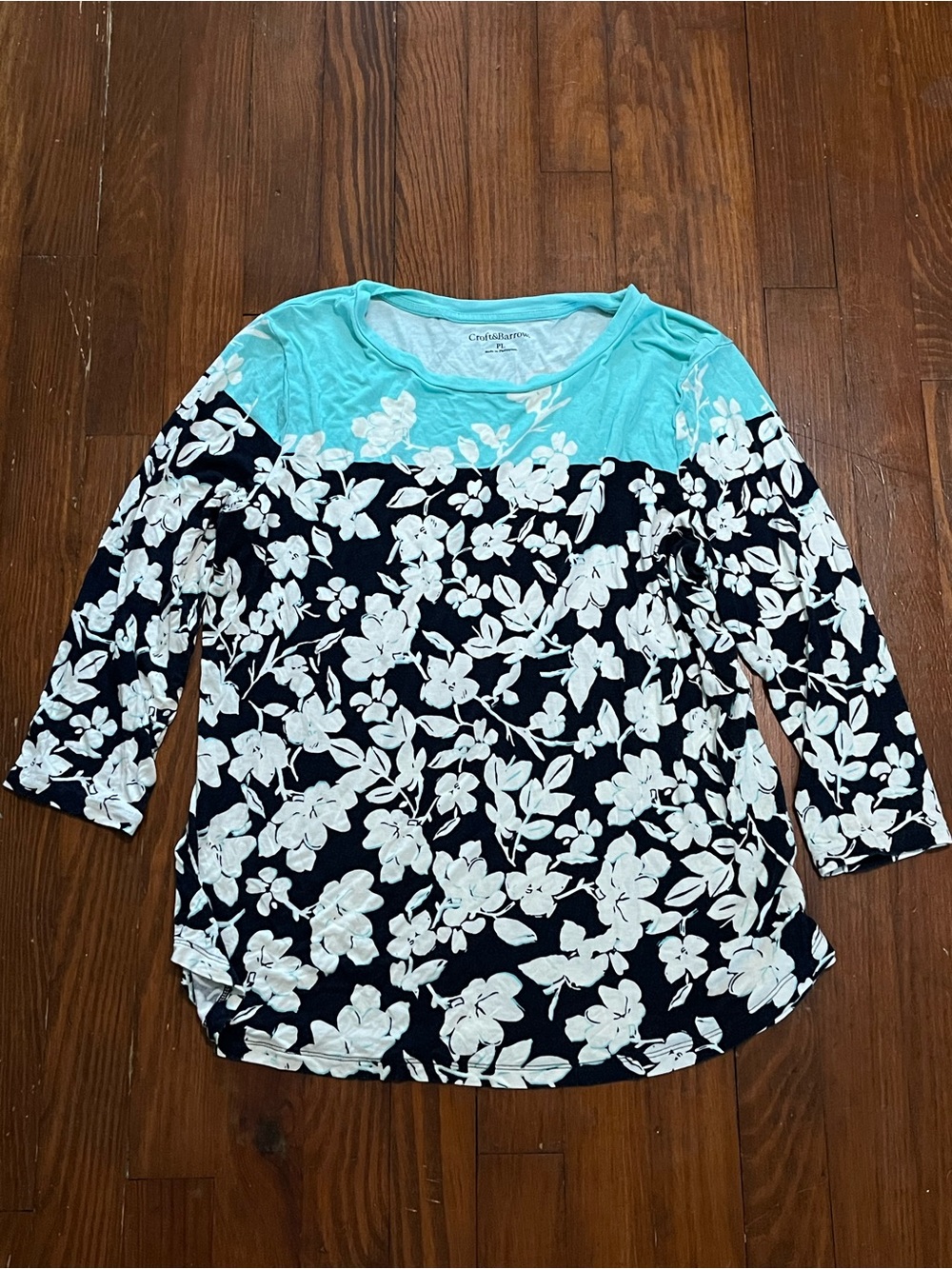 croft & barrow Aqua and Navy Floral Three-Quarter Sleeve Top